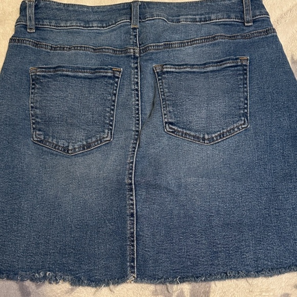 Maurices Blue Denim Midi Skirt with modern frayed hem size 10